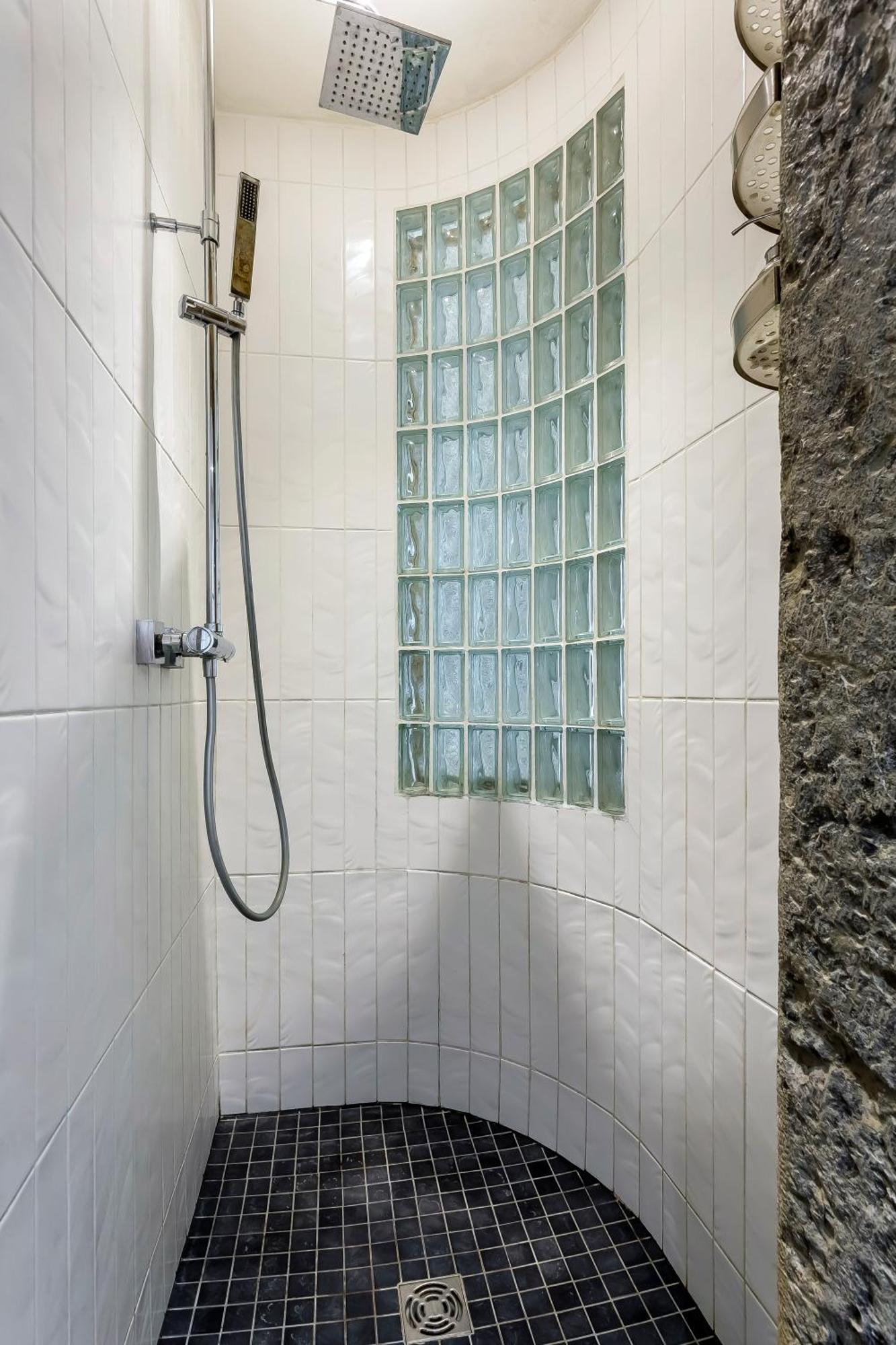 Charlie-Meublee Haut De Gamme-Duplex-260M2-Lyon 1 Ngoại thất bức ảnh